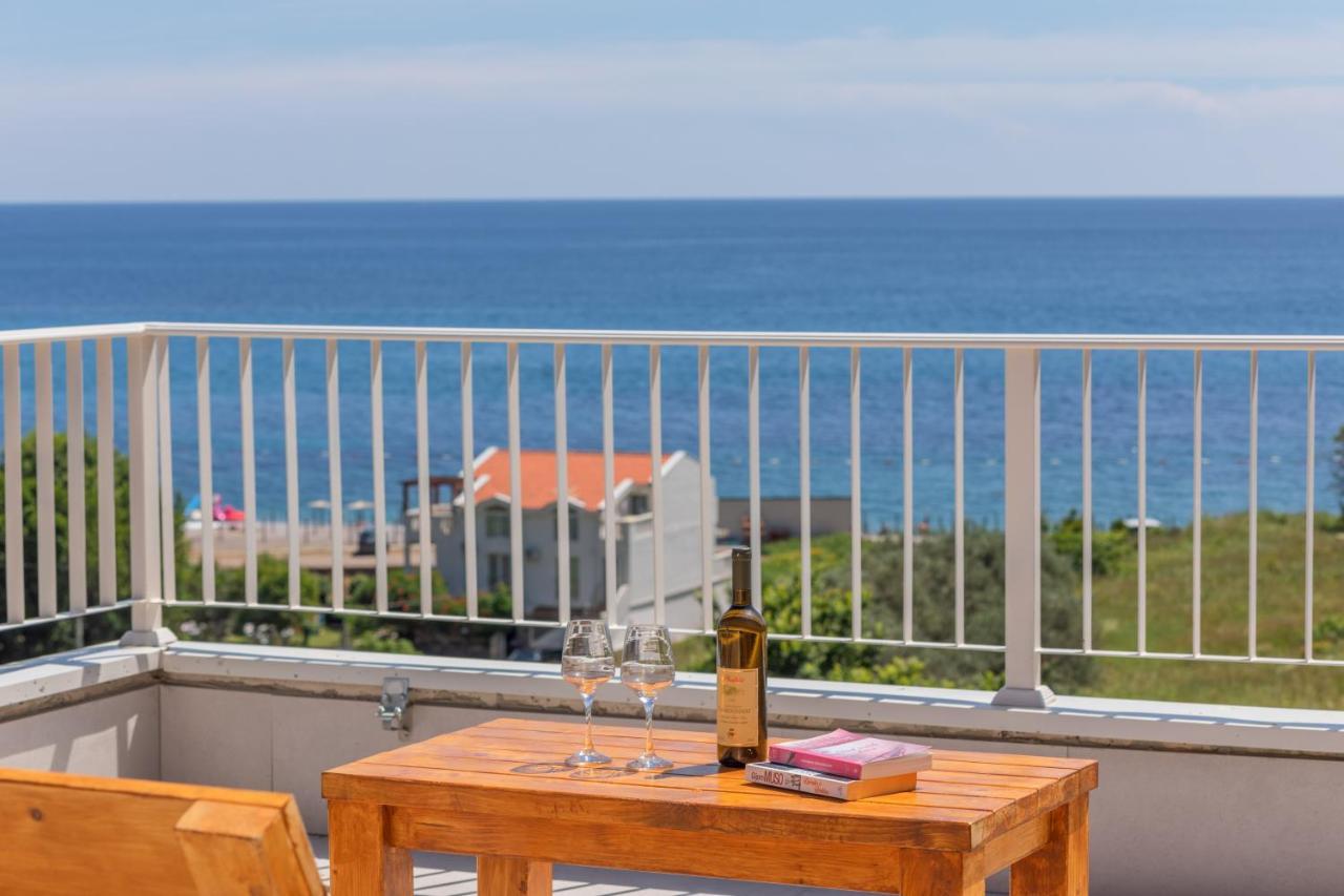 Apartments Bonazza Petrovac Eksteriør billede